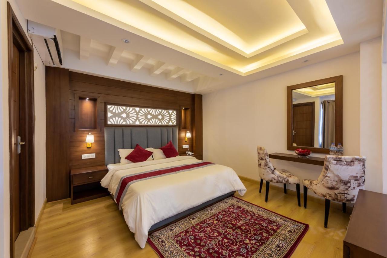 Hotel Ama-La, Thamel, Kathmandu Bagian luar foto